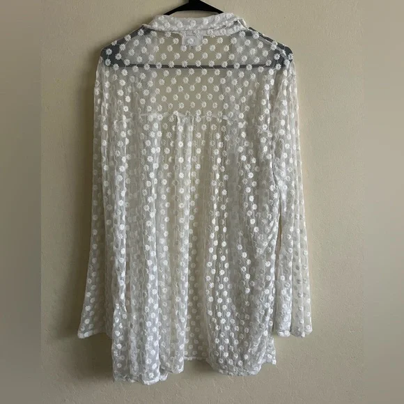 LPA Yvette Shirt - Size Small - Picture 3 of 4